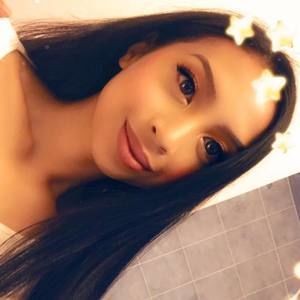 Meet your Posher, Roschelle